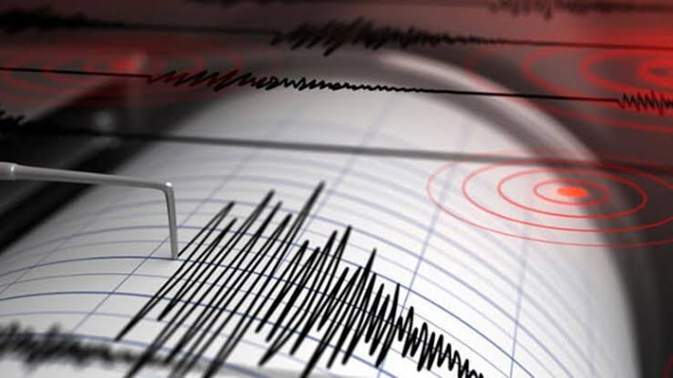 ADANA DA KORKUTAN DEPREM